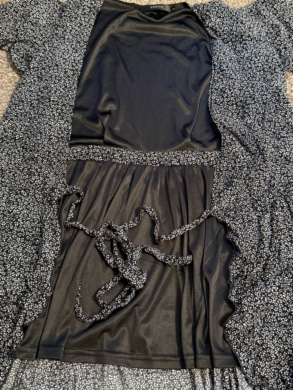 Black Floral Wrap Maxi Dress - small - Picture 6 of 9